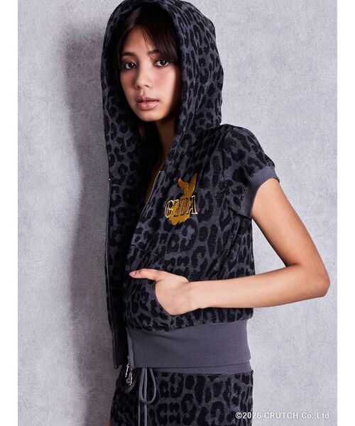 GYDA（ジェイダ）の「GYDA×GALFY leopard pileパーカー【セットアップ着用可能】（パーカー・レディース・ブラック/ピンク/ベージュ・FREE）」の6枚目の写真