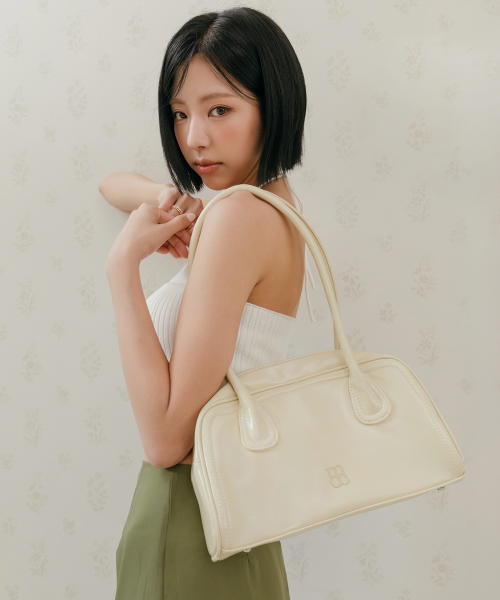 MAC MOC(マックモック)の「ピアナ スティッチバゲットショルダーバッグ_4カラー(トートバッグ・レディース・ブラック/イエロー/Cream/パープル・FREE)」の5枚目の写真