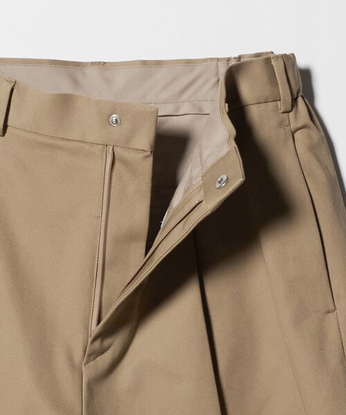 BEAUTY&YOUTH UNITED ARROWS(ビューティーアンドユースユナイテッドアローズ)の「アジャスト ワイド チノ ショーツ(チノパンツ・メンズ・ベージュ/グレー系・L/M/S/XL)」の8枚目の写真