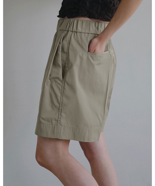 anuke(アンヌーク)の「Twill Half Pants(その他パンツ・レディース・ブラック/ベージュ・38inch/36inch)」の8枚目の写真