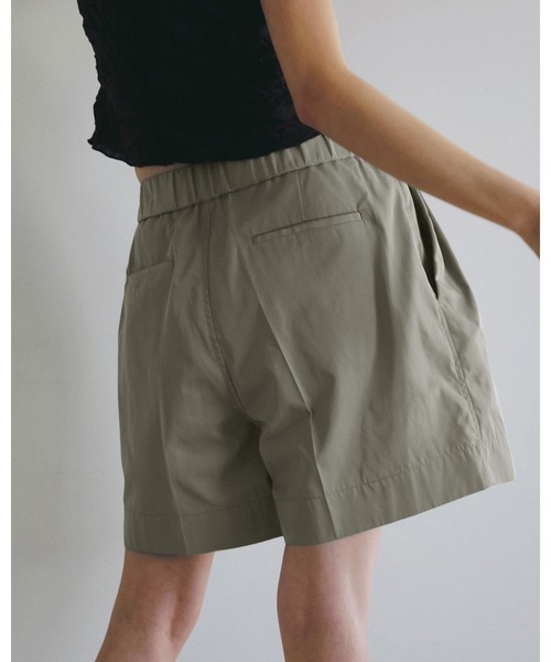 anuke(アンヌーク)の「Twill Half Pants(その他パンツ・レディース・ブラック/ベージュ・38inch/36inch)」の7枚目の写真
