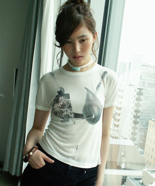 igi(イジ)の「BRA T / モチーフプリントソフトトップス(Tシャツ/カットソー・レディース・ブルーグレー/カーキ/ホワイト・FREE)」の9枚目の写真