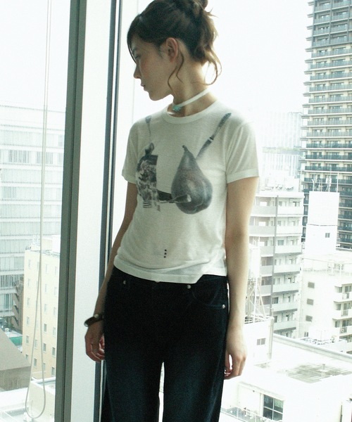 igi(イジ)の「BRA T / モチーフプリントソフトトップス(Tシャツ/カットソー・レディース・ブルーグレー/カーキ/ホワイト・FREE)」の13枚目の写真