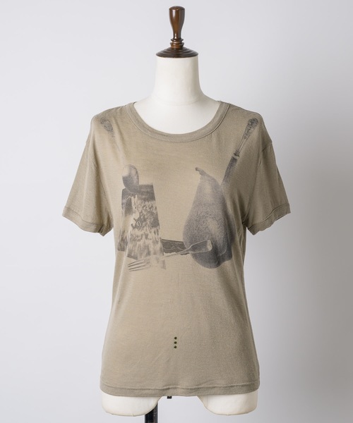 igi(イジ)の「BRA T / モチーフプリントソフトトップス(Tシャツ/カットソー・レディース・ブルーグレー/カーキ/ホワイト・FREE)」の6枚目の写真