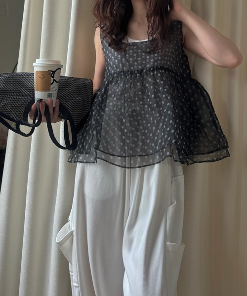 WILLFULLY(ウィルフリー)の「gather flare organdy peplum tops(その他トップス・レディース・レオパード/ベージュ/ブラック・FREE)」の5枚目の写真