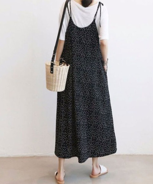 Flugge(フラッジー)の「ドット柄キャミロングワンピース(ワンピース・レディース・ブラック・MEDIUM/LARGE)」の6枚目の写真