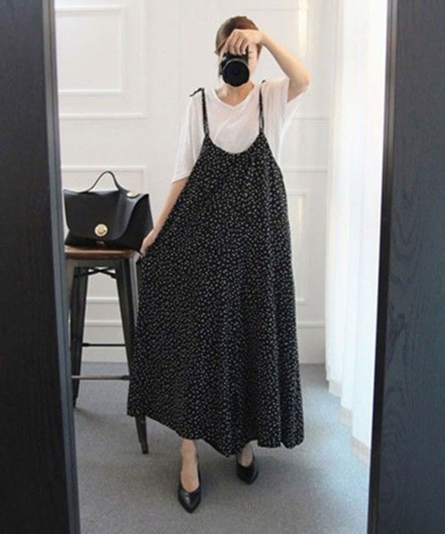 Flugge(フラッジー)の「ドット柄キャミロングワンピース(ワンピース・レディース・ブラック・MEDIUM/LARGE)」の5枚目の写真