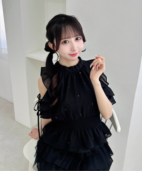 INGNI(イング)の「2Wayラインストーン付肩あきフリルブラウス(シャツ/ブラウス・レディース・オフホワイト/ピンク/ブラック・M)」の22枚目の写真