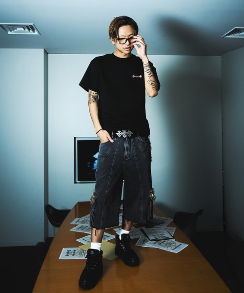 SUPPLIER（サプライヤー）の「SUPPLIER 別注 Fur SWITCHING BAGGY Shorts（その他パンツ・メンズ・ブラック・LARGE/MEDIUM/SMALL）」の2枚目の写真