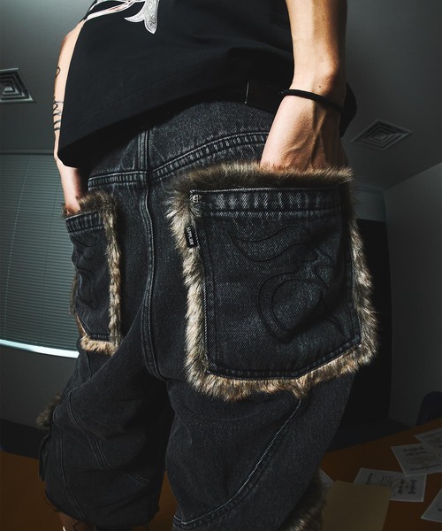 SUPPLIER（サプライヤー）の「SUPPLIER 別注 Fur SWITCHING BAGGY Shorts（その他パンツ・メンズ・ブラック・LARGE/MEDIUM/SMALL）」の17枚目の写真