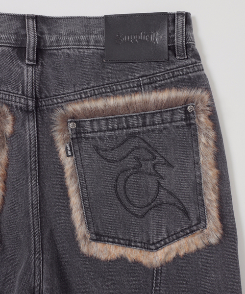 SUPPLIER（サプライヤー）の「SUPPLIER 別注 Fur SWITCHING BAGGY Shorts（その他パンツ・メンズ・ブラック・LARGE/MEDIUM/SMALL）」の14枚目の写真
