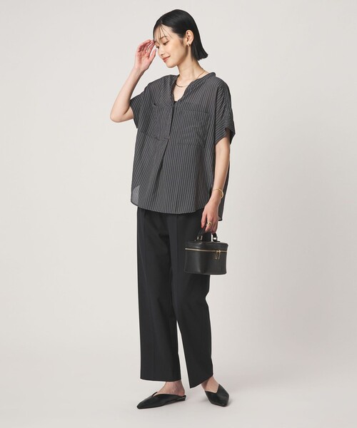 green label relaxing(グリーンレーベルリラクシング)の「シアー ストライプ ポケット ショートスリーブ ブラウス(シャツ/ブラウス・レディース・ネイビー/ライトブルー/ホワイト/イエロー・FREE)」の7枚目の写真