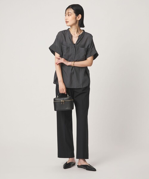 green label relaxing(グリーンレーベルリラクシング)の「シアー ストライプ ポケット ショートスリーブ ブラウス(シャツ/ブラウス・レディース・ネイビー/ライトブルー/ホワイト/イエロー・FREE)」の8枚目の写真