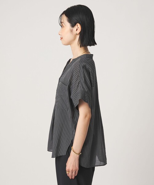 green label relaxing(グリーンレーベルリラクシング)の「シアー ストライプ ポケット ショートスリーブ ブラウス(シャツ/ブラウス・レディース・ネイビー/ライトブルー/ホワイト/イエロー・FREE)」の13枚目の写真
