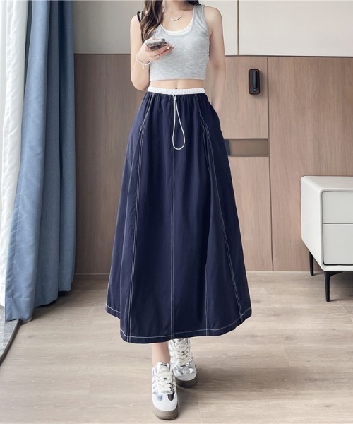 AMAJI(アマジ)の「ハイウエスト バイカラー切替 カーゴマキシスカート(スカート・レディース・グレー/ネイビー/パープル/ホワイト・X-LARGE/LARGE/MEDIUM/SMALL)」の3枚目の写真