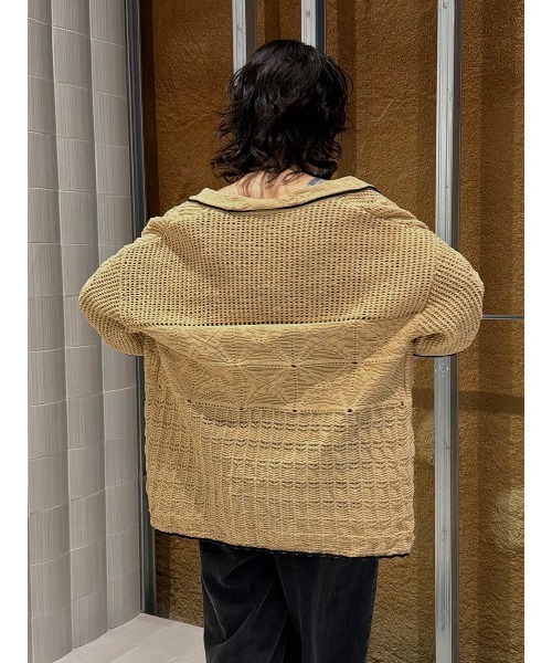 ELCHELE（エルチェレ）の「MIX PATTERN KNIT SHIRT（シャツ/ブラウス・レディース・ダークパープル/ベージュ/オフホワイト・FREE）」の14枚目の写真