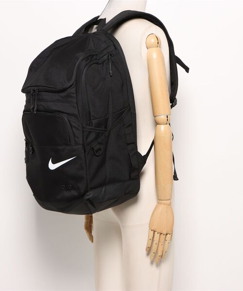 NIKE(ナイキ)の「【NIKE】ナイキ 35L リュックサック(バックパック/リュック・メンズ・ブラック・FREE)」の5枚目の写真