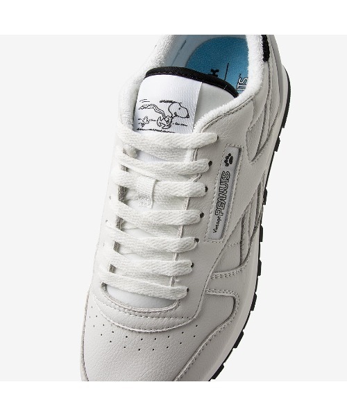 Reebok(リーボック)の「クラシックレザー1983ヴィンテージ ピーナッツ / CLASSIC LEATHER 1983 VINTAGE PEANUTS(スニーカー・メンズ・ホワイト・22.5cm/28.0cm/25.5cm/25.0cm/24.0cm/24.5cm/26.0cm/26.5cm/27.0cm/27.5cm/23.0cm/23.5cm)」の16枚目の写真