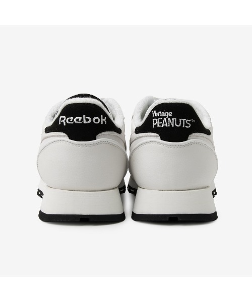Reebok(リーボック)の「クラシックレザー1983ヴィンテージ ピーナッツ / CLASSIC LEATHER 1983 VINTAGE PEANUTS(スニーカー・メンズ・ホワイト・22.5cm/28.0cm/25.5cm/25.0cm/24.0cm/24.5cm/26.0cm/26.5cm/27.0cm/27.5cm/23.0cm/23.5cm)」の9枚目の写真