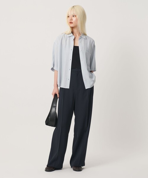 BEAUTY&YOUTH UNITED ARROWS(ビューティーアンドユースユナイテッドアローズ)の「シアー バックタック ショートスリーブ シャツ 接触冷感(シャツ/ブラウス・レディース・オフホワイト/ライトブルー/ライトピンク・FREE)」の6枚目の写真