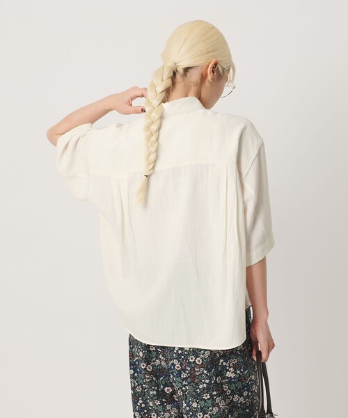 BEAUTY&YOUTH UNITED ARROWS(ビューティーアンドユースユナイテッドアローズ)の「シアー バックタック ショートスリーブ シャツ 接触冷感(シャツ/ブラウス・レディース・オフホワイト/ライトブルー/ライトピンク・FREE)」の8枚目の写真