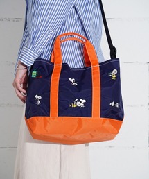 Vintage PEANUTS（ビンテージピーナッツ）の「"11"≪Vintage PEANUTS≫1ポケット 2WAY 刺繍 バイカラー トート & ショルダーバッグ（ショルダーバッグ）」