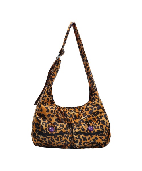 OFFWINTER(オフウィンター)の「【OFFWINTER】柄 ワッシャー 2WAY Hobo ショルダーバッグ(L)(ショルダーバッグ・メンズ・ダークグリーン/ピンク/レオパード・LARGE)」の4枚目の写真