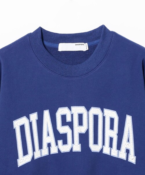 BEAMS T(ビームスティー)の「Diaspora skateboards / College Logo Crewneck Sweatshirt(スウェット・メンズ・ネイビー・M/L/XL)」の3枚目の写真