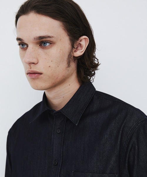 UNITED TOKYO(ユナイテッドトウキョウ)の「SILK DENIM RELAX SHIRT(シャツ/ブラウス・メンズ・ダークインディゴブルー・1/2)」の11枚目の写真