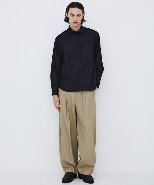 UNITED TOKYO(ユナイテッドトウキョウ)の「SILK DENIM RELAX SHIRT(シャツ/ブラウス・メンズ・ダークインディゴブルー・1/2)」の16枚目の写真