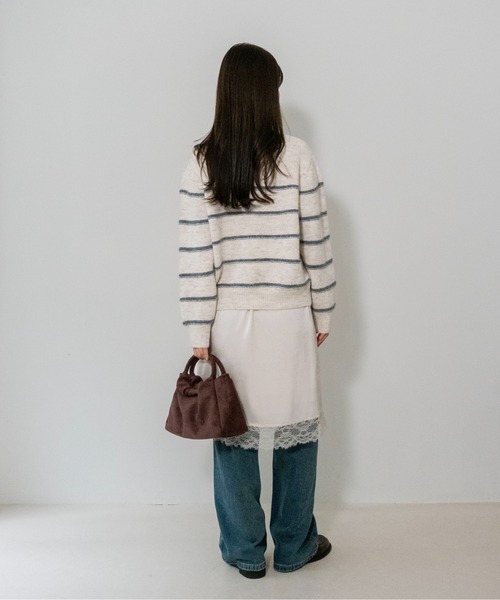 on:nue(オンニュ)の「【on:nue】パイピングシャギーボーダーニットカーディガン /26-27 AW COLLECTION(カーディガン/ボレロ・レディース・アイボリー/ネイビー/グレー・FREE)」の11枚目の写真