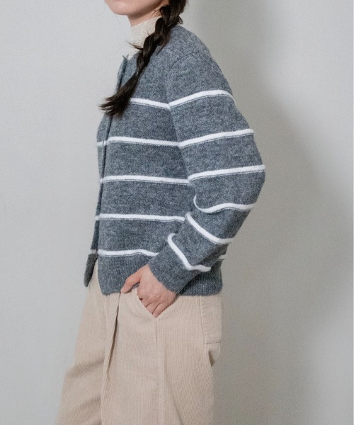 on:nue(オンニュ)の「【on:nue】パイピングシャギーボーダーニットカーディガン /26-27 AW COLLECTION(カーディガン/ボレロ・レディース・アイボリー/ネイビー/グレー・FREE)」の18枚目の写真