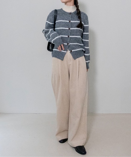 on:nue(オンニュ)の「【on:nue】パイピングシャギーボーダーニットカーディガン /26-27 AW COLLECTION(カーディガン/ボレロ・レディース・アイボリー/ネイビー/グレー・FREE)」の20枚目の写真
