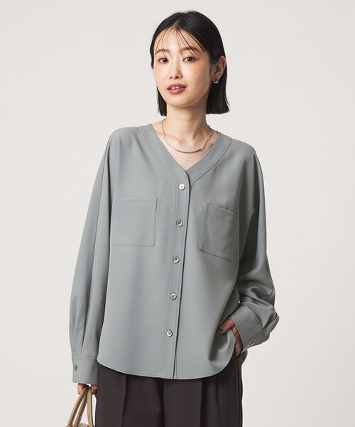 green label relaxing(グリーンレーベルリラクシング)の「ツイル ポケット シャツ マシンウォッシャブル ストレッチ(シャツ/ブラウス・レディース・ライトブルー/オフホワイト/ベージュ/ネイビー・FREE)」の1枚目の写真