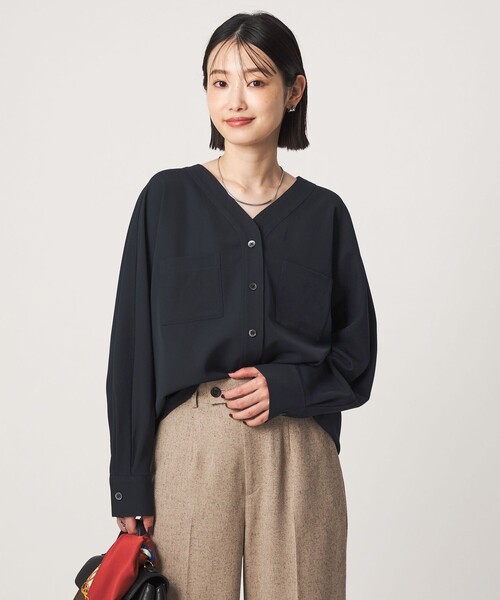 green label relaxing(グリーンレーベルリラクシング)の「ツイル ポケット シャツ マシンウォッシャブル ストレッチ(シャツ/ブラウス・レディース・ライトブルー/オフホワイト/ベージュ/ネイビー・FREE)」の15枚目の写真