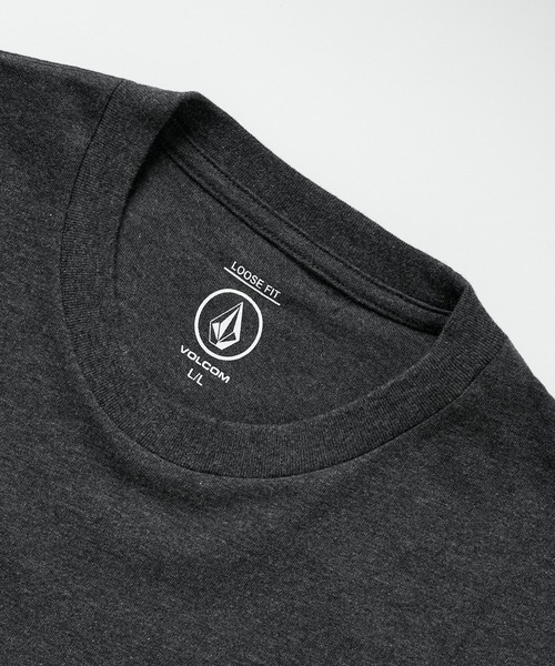 VOLCOM(ボルコム)の「VOLCOM メンズ WORKWEAR LS ロンT 【2026年秋冬モデル】/ボルコムバックプリント長袖ロンT(Tシャツ/カットソー・メンズ・スミクロ/オレンジ/ホワイト・MEDIUM/LARGE/X-LARGE)」の15枚目の写真