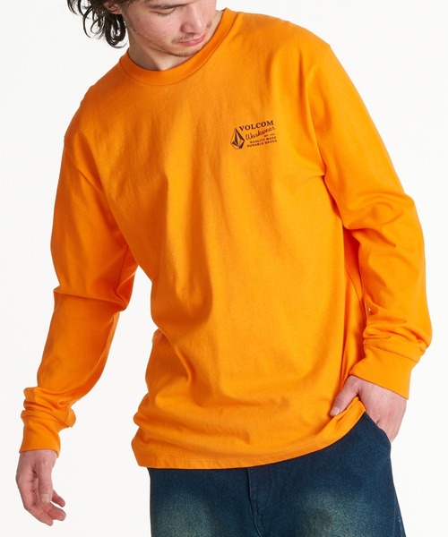 VOLCOM(ボルコム)の「VOLCOM メンズ WORKWEAR LS ロンT 【2026年秋冬モデル】/ボルコムバックプリント長袖ロンT(Tシャツ/カットソー・メンズ・スミクロ/オレンジ/ホワイト・MEDIUM/LARGE/X-LARGE)」の8枚目の写真