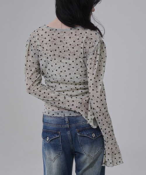 ENVYM(アンビー)の「カシュクールピコレーストップス ハート柄(Tシャツ/カットソー・レディース・グレー/ブラック/ベージュ・FREE)」の18枚目の写真