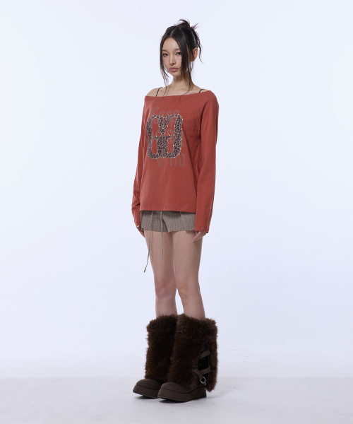 GILAARCHIVE（ギラアーカイブ）の「APPLIQUE STUD G LOGO LONG SLEEVE_ORANGE（Tシャツ/カットソー・レディース・その他・FREE）」の2枚目の写真