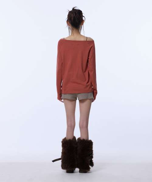 GILAARCHIVE（ギラアーカイブ）の「APPLIQUE STUD G LOGO LONG SLEEVE_ORANGE（Tシャツ/カットソー・レディース・その他・FREE）」の3枚目の写真