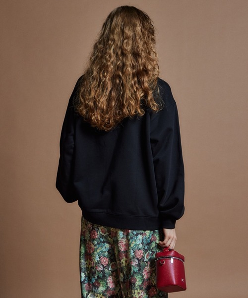 MAISON SPECIAL（メゾンスペシャル）の「【26WINTER PRE-ORDER】BOUNDARY Embossed Sweatshirt/BOUNDARYエンボススウェット（スウェット・レディース・ブラック/グレー/レッド・FREE）」の13枚目の写真