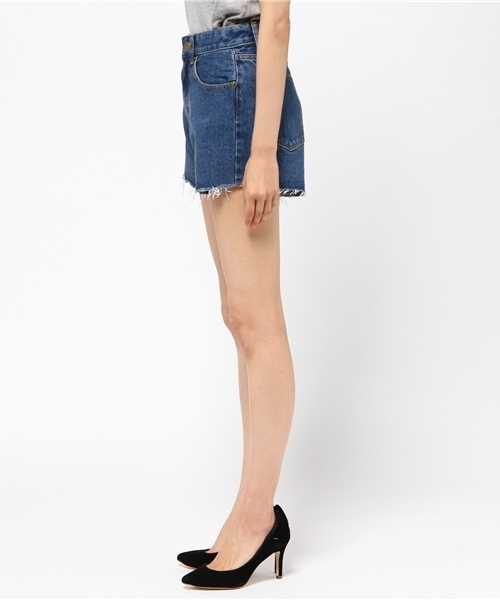 archives(アルシーヴ)の「カットオフ デニムショートパンツ(デニムパンツ・レディース・ネイビー/ロイヤルブルー・SMALL/MEDIUM)」の4枚目の写真