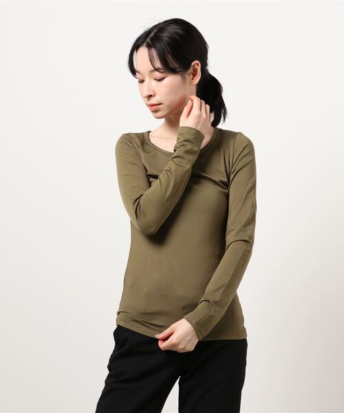 aimoha（アイモハ）の「裏起毛ヒートカットソー タートルネック ラウンドネック Vネック (AW) (LV)（インナーウェア/肌着・レディース・パープル/ワインレッド/カーキ/グレー/ホワイト/ブラウン/ブラック/ピンク/パープル系その他2/パープル系その他3/パープル系その他5/ピンク系その他2/ピンク系その他3/ピンク系その他5/レッド系その他2/レッド系その他3/レッド系その他5/ブラック系その他2/ブラック系その他3/ブラック系その他5/グレー系その他2/グレー系その他3/グレー系その他5/ブラウン系その他2/ブラウン系その他3/ブラウン系その他5/グリーン系その他2/グリーン系その他3/グリーン系その他5/ホワイト系その他2/ホワイト系その他3/ホワイト系その他5/ダークグレー/ベージュ系その他3/ベージュ系その他2/グレー系その他・XX-LARGE/LARGE/X-LARGE/MEDIUM/SMALL）」の22枚目の写真