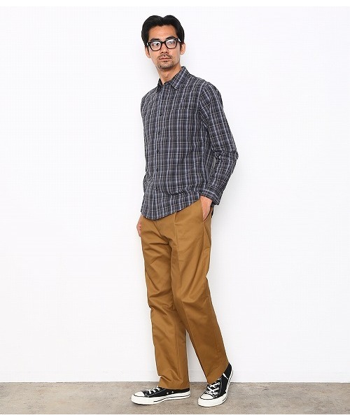 WILD LIFE TAILOR Adam et Rope'（ワイルドテーラーアダムエロペ　）の「WLTダブルサテンベルティッドパンツ（その他パンツ・メンズ・カーキ/ベージュ/ネイビー・L/M）」の7枚目の写真