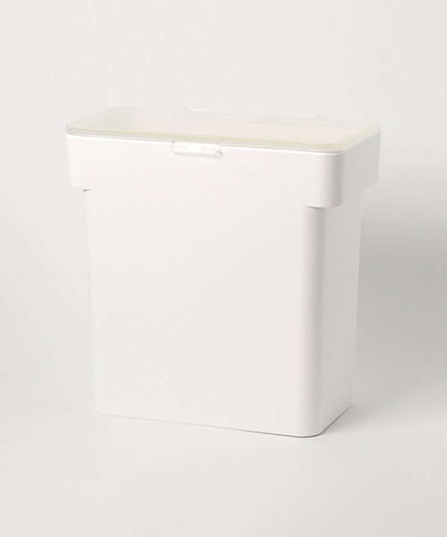 tower（タワー）の「tower (タワー) 密閉袋ごと米びつ　5ｋｇ　計量カップ付き（キッチン収納・レディース・ブラック/ホワイト・ONE SIZE）」の9枚目の写真