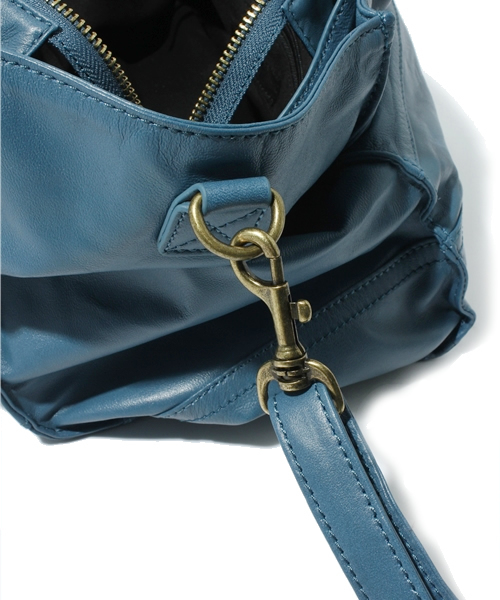 And A（アンドエー）の「シカクトート（トートバッグ・レディース・ブラック/ライトブラウン/ブルー・FREE）」の7枚目の写真