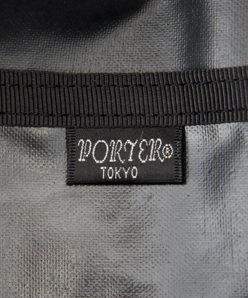 PORTER（ポーター）の「PORTER JAM DAYPACK SMALL <B印 YOSHIDA SELECT>（バックパック/リュック・メンズ・ホワイト/ブラック・ONE SIZE）」の5枚目の写真