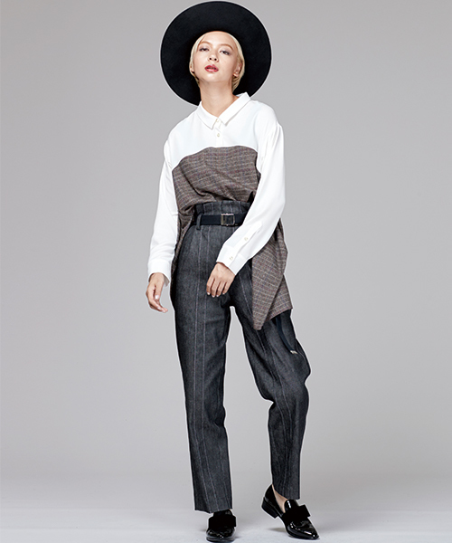 TRUNO by NOISE MAKER（トルノバイノイズメーカー）の「スーパーワイドブリムハット（ハット・レディース・ブラック/ベージュ/キャメル・58/60/57）」の13枚目の写真