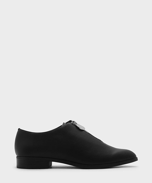 CHARLES & KEITH(チャールズ & キース)の「ジップディテールローファー/ZIP DETAIL LOAFERS(ローファー・レディース・グレー/ブラック・23cm/22.5cm/23.5cm/25cm/25.5cm/24.5cm)」の2枚目の写真