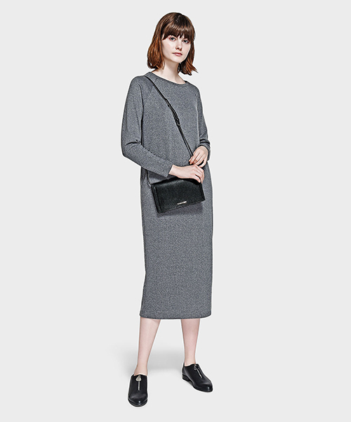 CHARLES & KEITH(チャールズ & キース)の「ジップディテールローファー/ZIP DETAIL LOAFERS(ローファー・レディース・グレー/ブラック・23cm/22.5cm/23.5cm/25cm/25.5cm/24.5cm)」の13枚目の写真